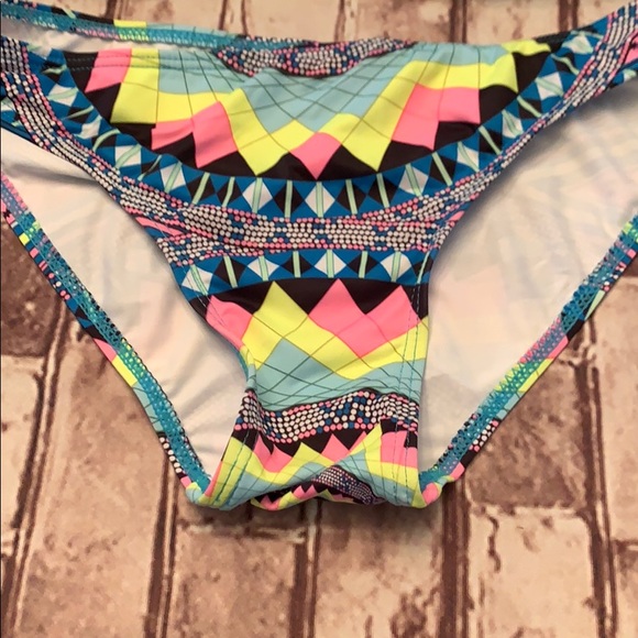 Two piece bikini swimsuit small - Picture 2 of 5